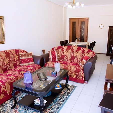 Comfortable House With Warm Hospitality Katerini Exterior photo