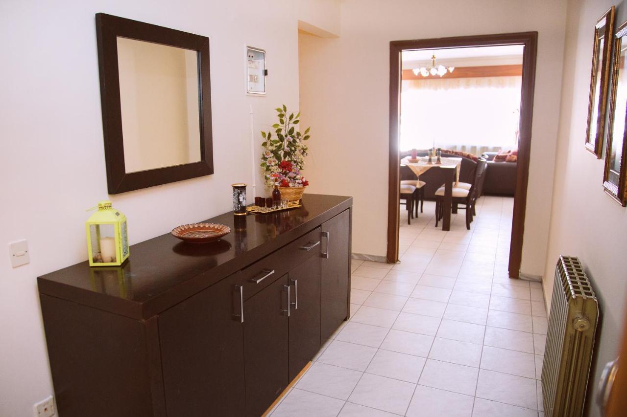 Comfortable House With Warm Hospitality Katerini Exterior photo